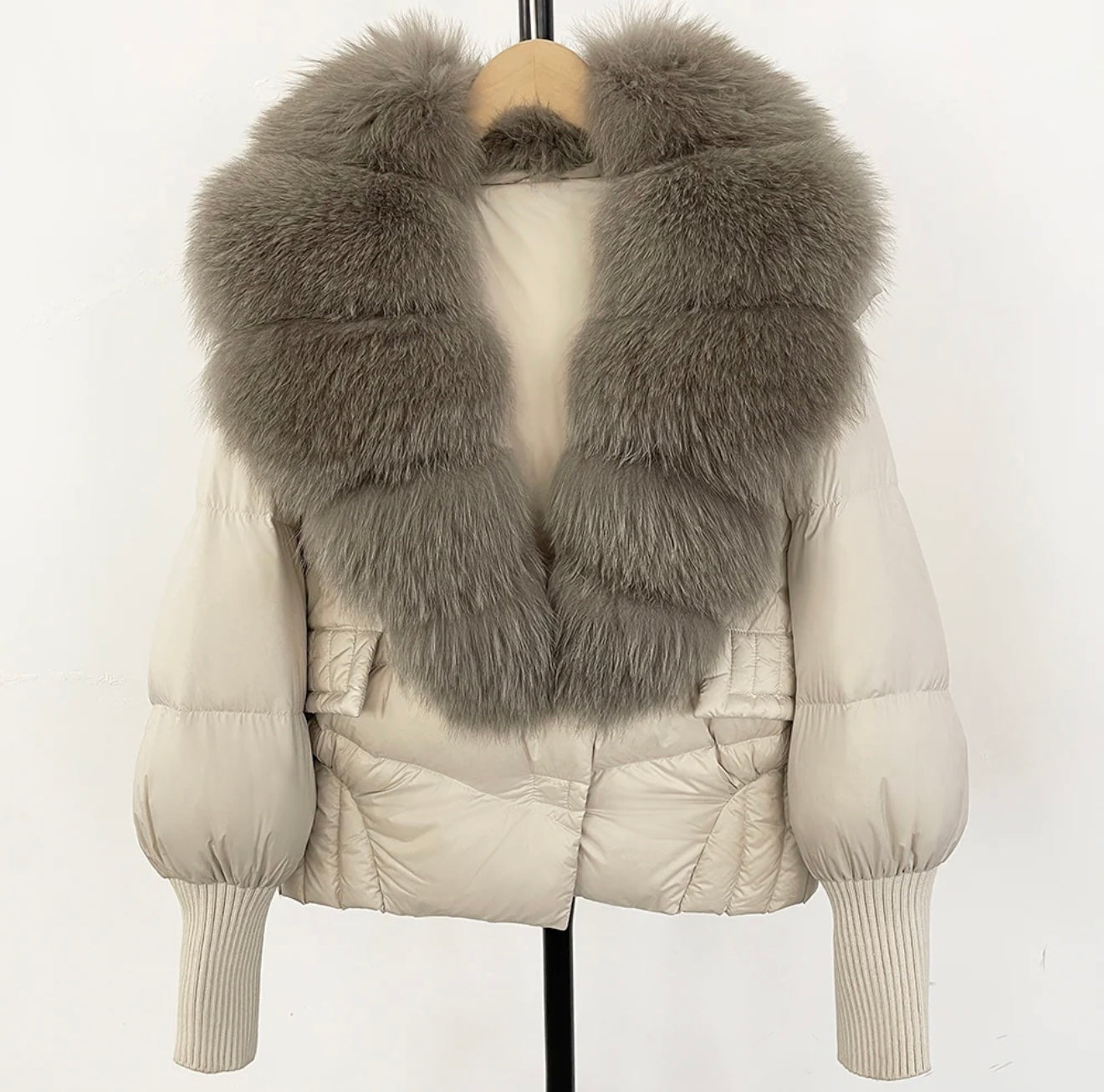 Ash Pearl Fox Puffer