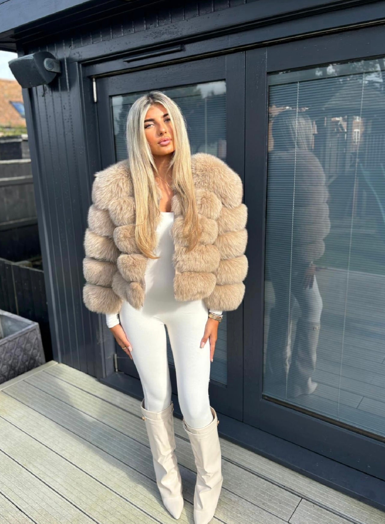 Latte beige cropped fox fur coat